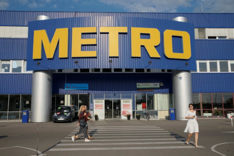 &copy; Reuters.  AKTIE IM FOKUS: Metro schwächeln wegen Russland-Geschäft