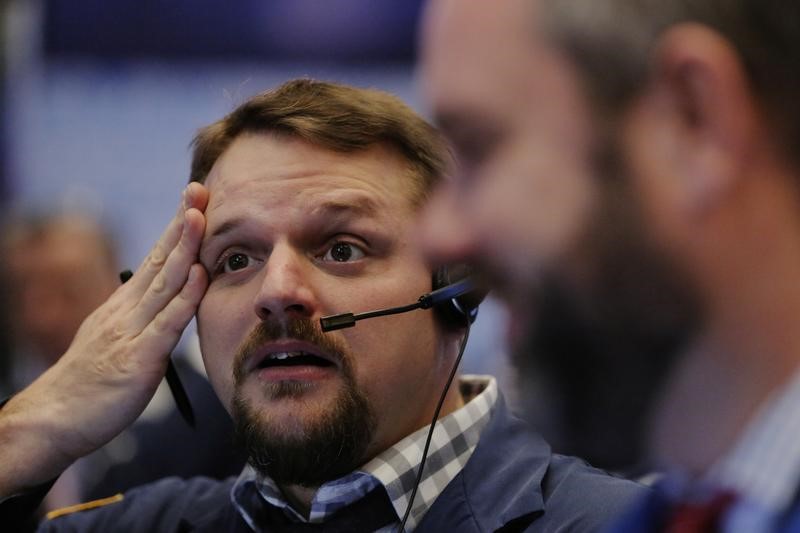 Stocks - Europe Falls Back; Virus Measures in Place for Longer