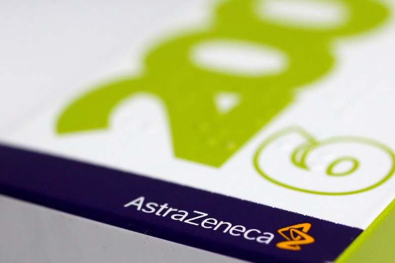 &copy; Reuters.  AstraZeneca para de fabricar e distribuir vacina contra a covid