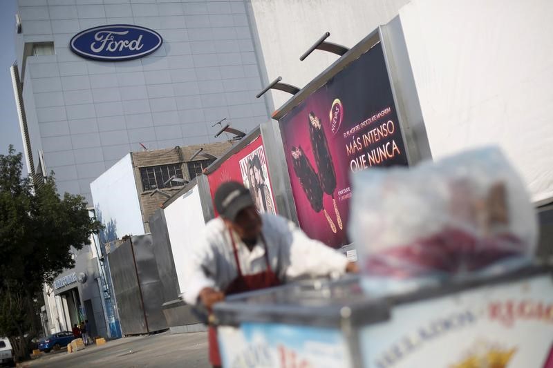 Ford sees inflation raising quarterly supply costs  billion