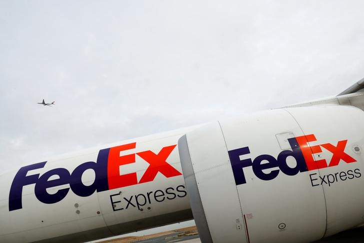U.S. investigates aborted FedEx landing in Texas, two planes cleared for same runway