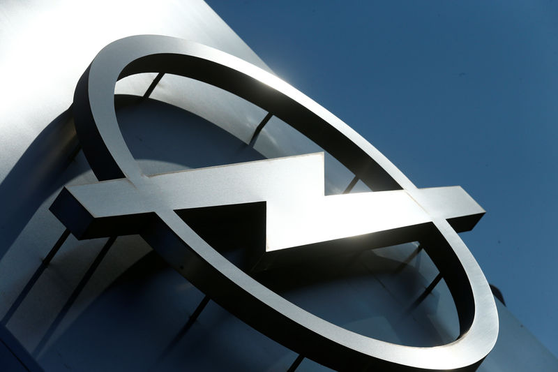 &copy; Reuters.  PSA Group заплатит за покупку Opel у GM 2,2 млрд евро 