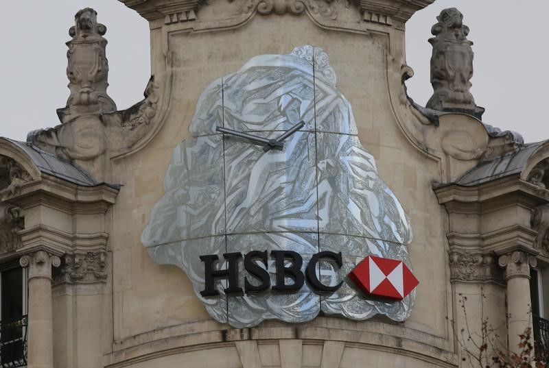&copy; Reuters.  GLOBAL MARKETS-HSBC slump eclipses punchy euro zone growth signals