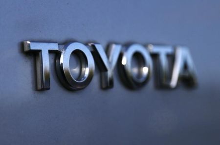 Toyota shares slide 3% amid Daihatsu safety scandal
