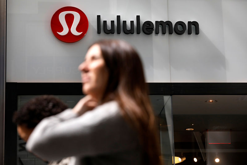 Lululemon Investors Stretch Out After Q2 Beat: 'Firing On All Cylinders'