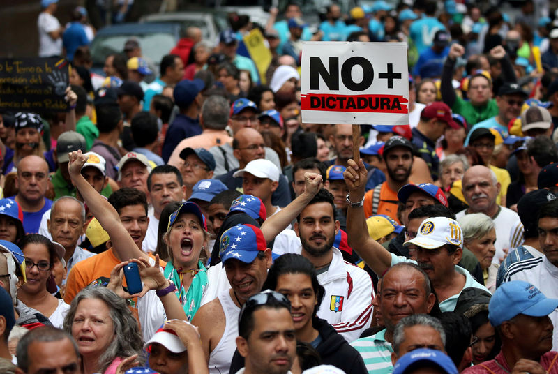 &copy; Reuters.  ROUNDUP: Guaidó will Venezolaner im ganzen Land gegen Maduro mobilisieren