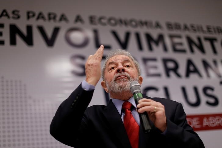 &copy; Reuters.  Lula: Precisamos fortalecer a indústria de defesa