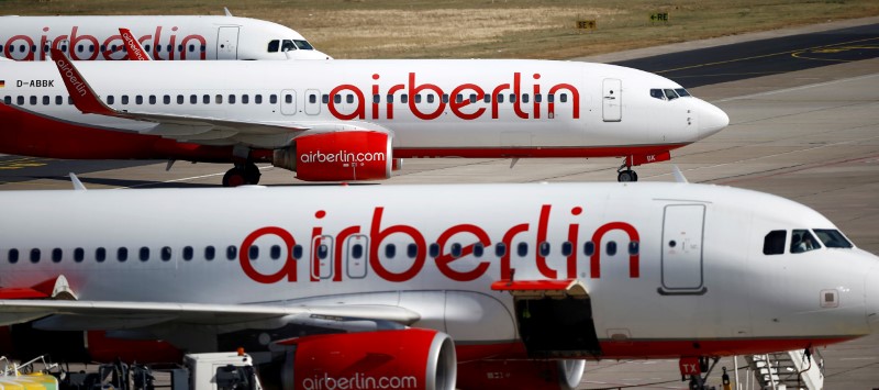 &copy; Reuters.  Air Berlin сможет продолжать полеты еще три месяца благодаря госкредиту