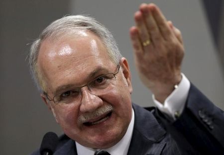 Fachin condena 'erosão da democracia' e defende direitos humanos
