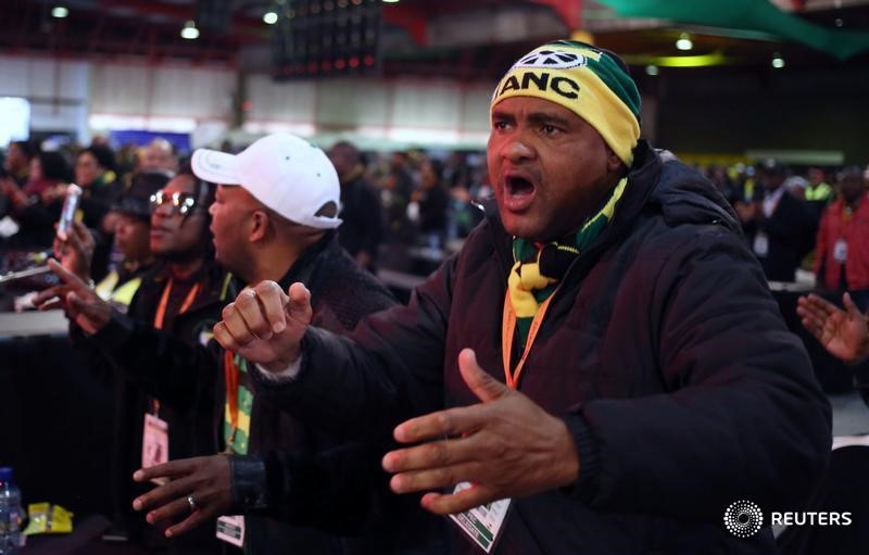 &copy; Reuters.  ANC Rejects Notion All South African Land Be State-Owned, President Says