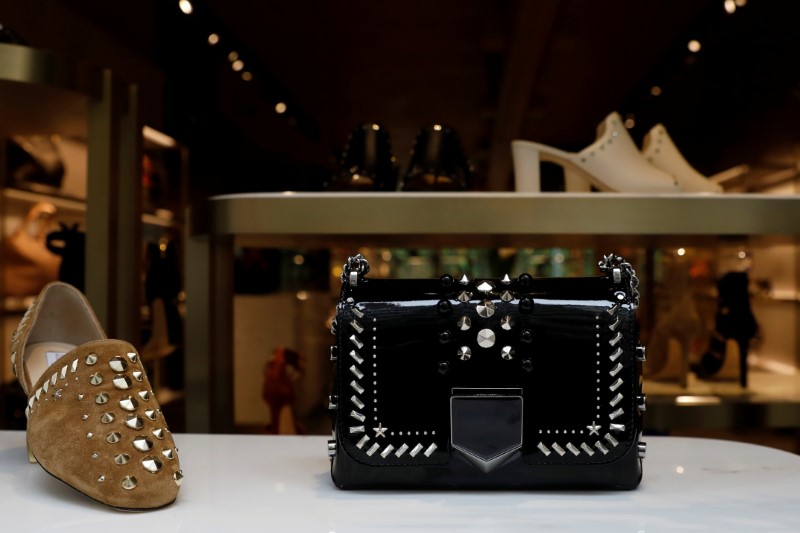 &copy; Reuters.  Jimmy Choo shareholders approve Michael Kors takeover
