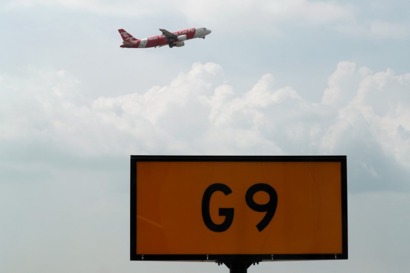 AirAsia brand and aircraft leasing units eye $1bn valuation on Nasdaq By Investing.com