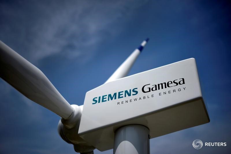 FIRMEN-BLICK-Siemens Gamesa sichert sich Großauftrag aus Großbritannien