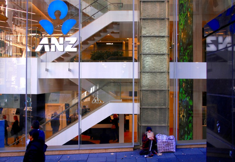 &copy; Reuters.  NZ business confidence sinks to 2-yr low in Oct as political uncertainty weighs -ANZ Bank