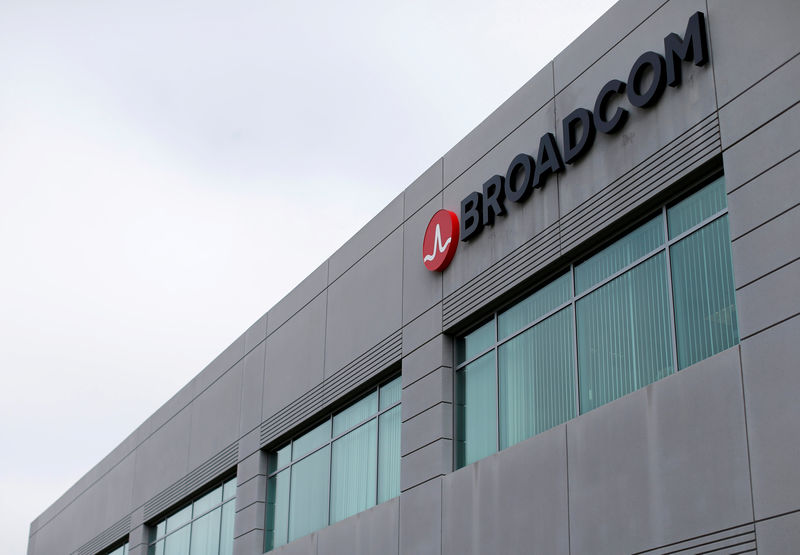 &copy; Reuters.  Broadcom: EPS übertrifft Schätzungen  um 0,11 $ - Umsatz besser als erwartet