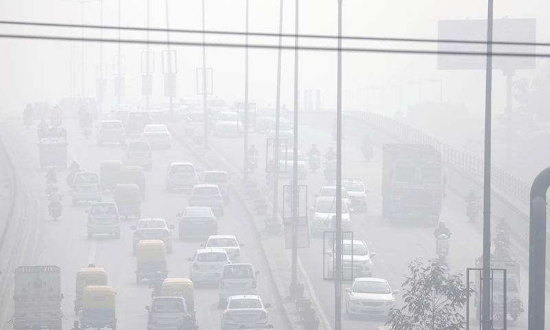 &copy; Reuters.  एसोचैम 'इलनेस टू वेलनेस' शिखर सम्मेलन में विशेषज्ञों ने कहा, फेफड़ों की बीमारियां बढ़ाने में वायु प्रदूषण का सबसे बड़ा योगदान