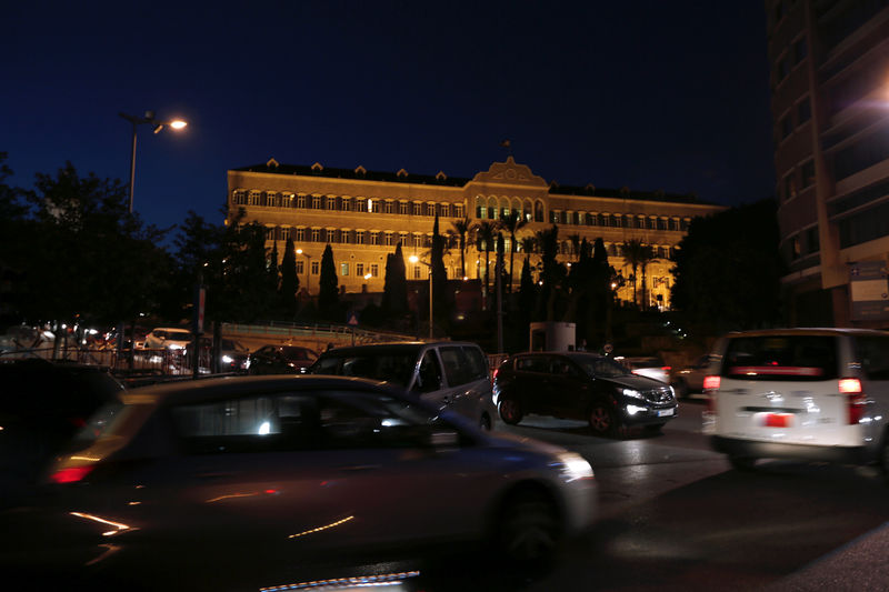 &copy; Reuters.  Why Divided Lebanon Has Left a Decision on Bond Default So Late