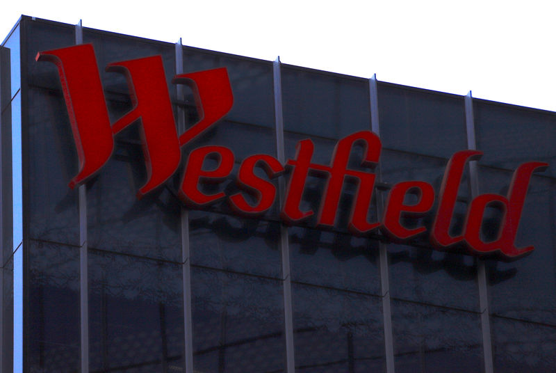 &copy; Reuters.  UPDATE 1-Australia's Westfield FY profit rises as flaghips shine