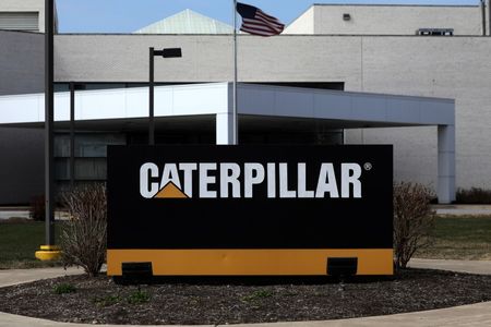 UBS Assumes Caterpillar at Sell