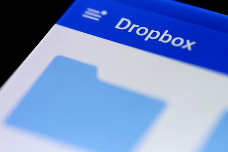 &copy; Reuters.  Ações da Dropbox sobem 35% em maior estreia do setor de tecnologia desde Snap