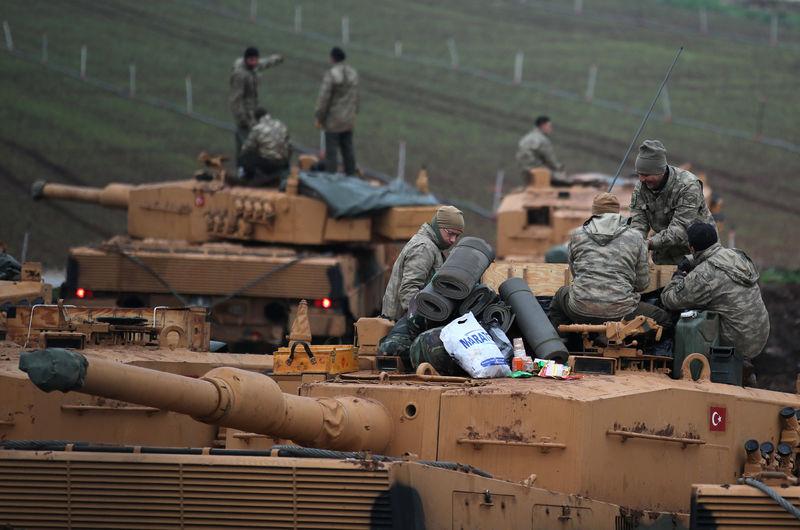 &copy; Reuters.  Türkei treibt Syrien-Offensive voran - Zahl der Toten steigt