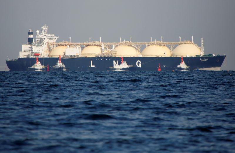 Top LNG Buyer to Delay Shipments Through 2020 as Demand Hit