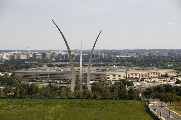 © Reuters. FILE PHOTO: The Pentagon building is seen in Arlington, Virginia, U.S. October 9, 2020. REUTERS/Carlos Barria/File Photo