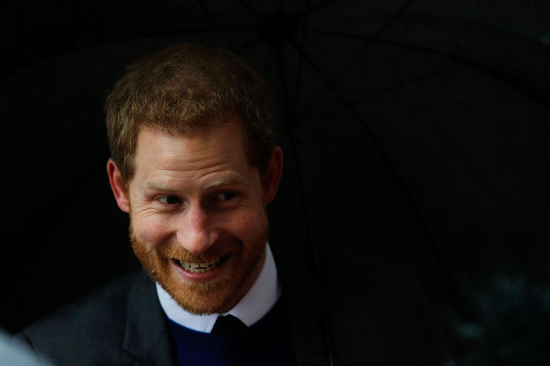 &copy; Reuters.  UPDATE 1-UK's Prince Harry to appear in public for first time since royal split