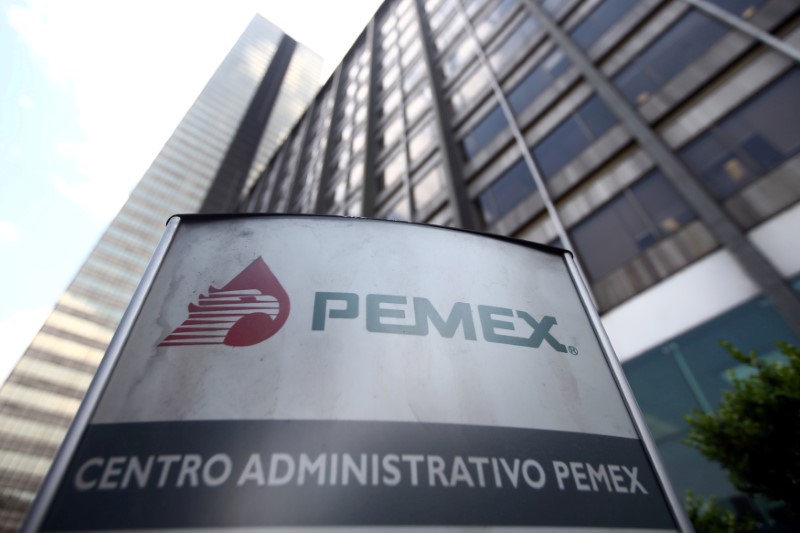 &copy; Reuters.  Congreso México podría reducir carga fiscal a Pemex en presupuesto 2019: legislador clave
