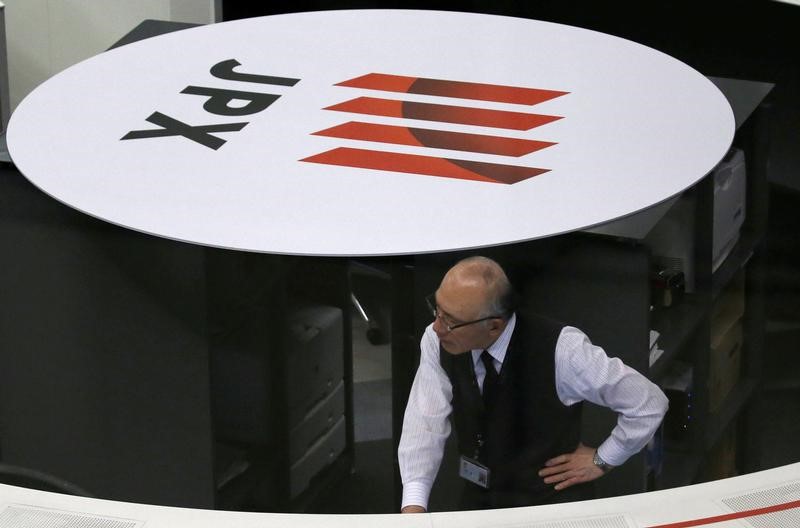 Nikkei 225 упал после достижения 33-летнего максимума