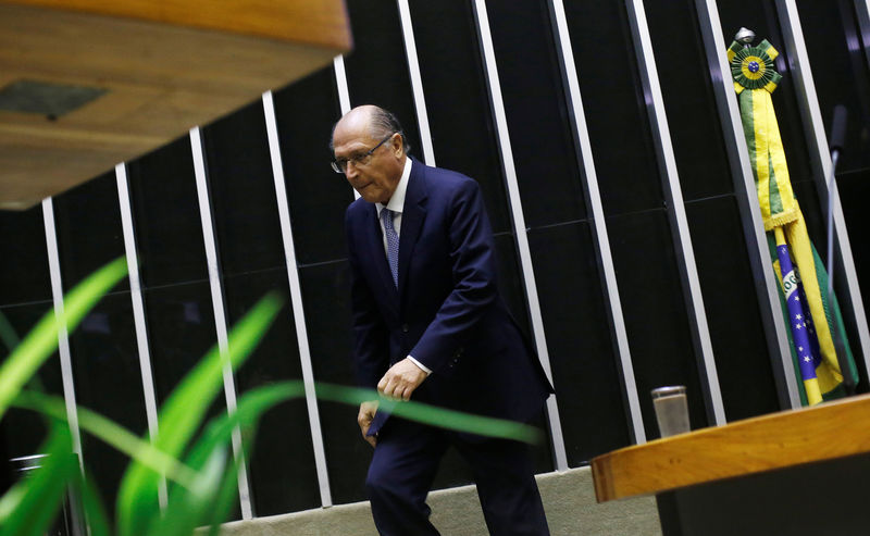 © Reuters. Candidato do PSDB à Presidência, Geraldo Alckmin, durante evento em Brasília