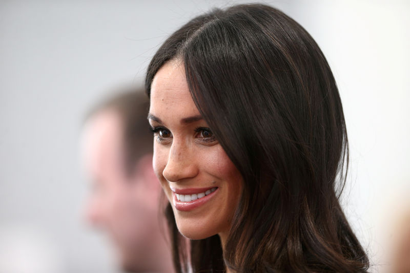 &copy; Reuters.  The "Meghan effect" - Markle's influential fashion looks  