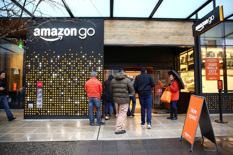 Amazon inaugura novo conceito de supermercado