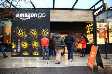 DA Davidson maintains Amazon buy rating, $235 target
