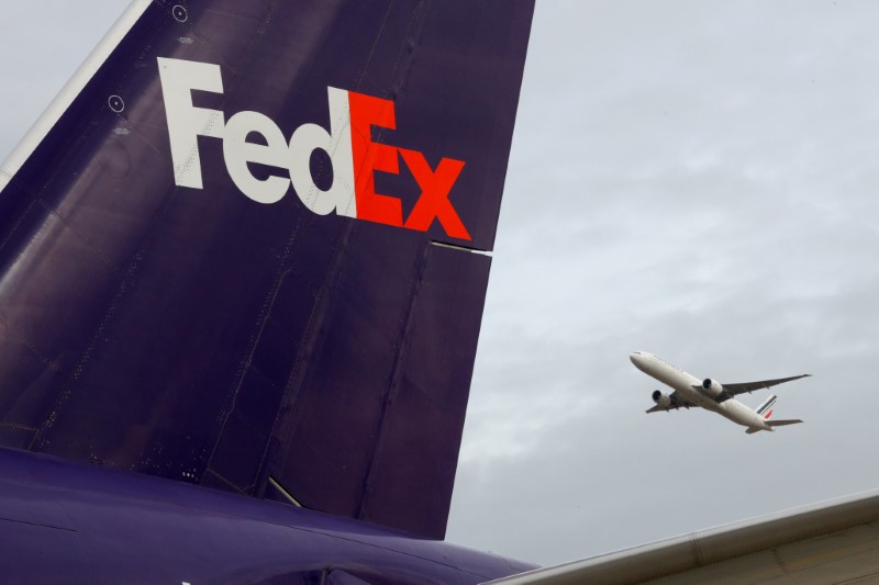 FedEx publishes first-quarter results as it tries to put the dismal quarter behind