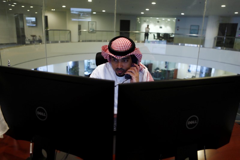 مؤشرات الأسهم في السعوديه ارتفعت عند نهاية جلسة اليوم؛ المؤشر العام السعودي صعد نحو 1.07%