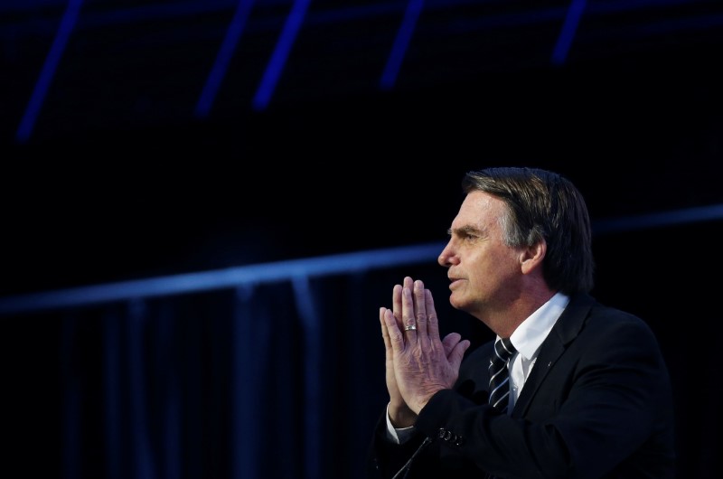 &copy; Reuters.  Bolsonaro volta a defender Silva e Luna: 'Conduziu Itaipu de forma ímpar'