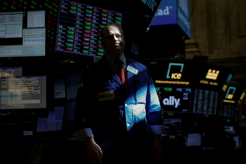 Aktien New York: Indizes weiten heftige Verluste wegen US-Geldpolitik noch aus