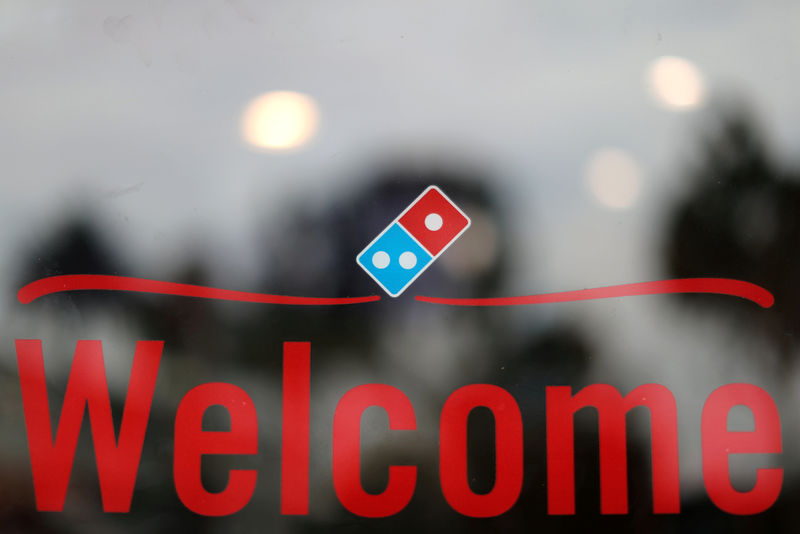 &copy; Reuters.  Will Domino’s Pizza Group offset its weak demand?