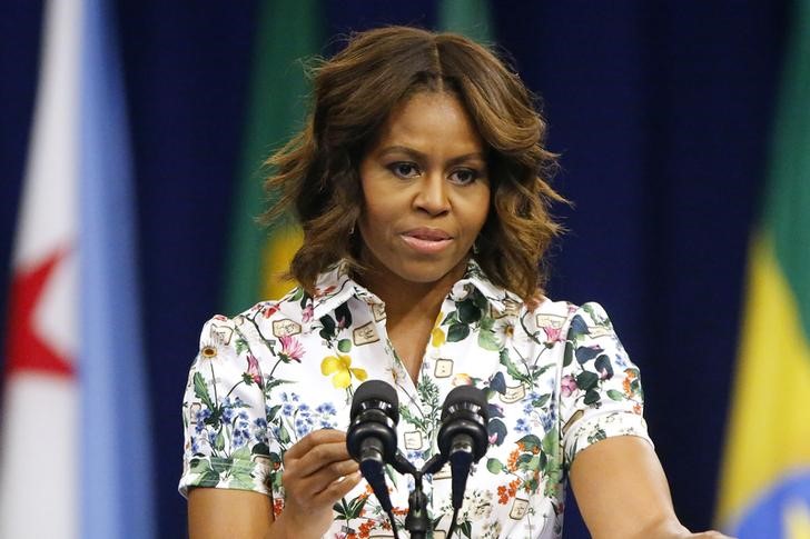 &copy; Reuters.  Estrella de Univision es despedido por dichos sobre Michelle Obama y &quot;Planeta de los Simios&quot;