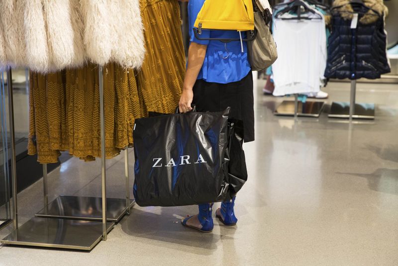&copy; Reuters.  Inditex, dona da Zara, vai reduzir investimentos após vendas fortes