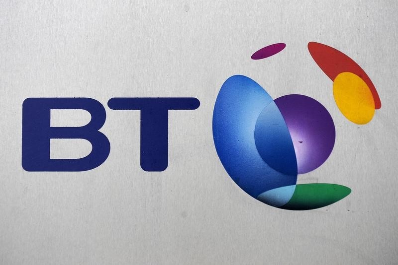 &copy; Reuters.  BT looks for new broadband equipment supplier for Openreach&#39;s full-fiber rollout