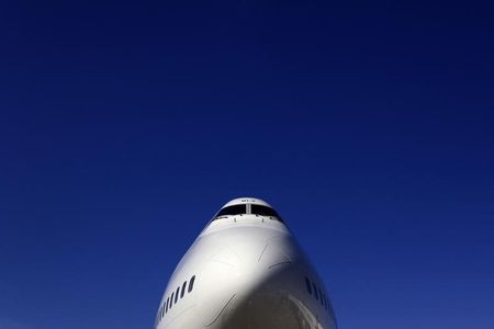 IAG launches 5-year euro bond offering with stabilization period