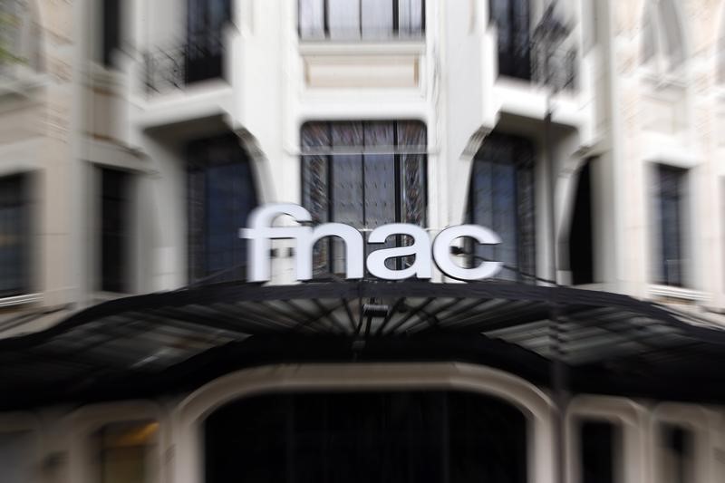 &copy; Reuters.  Francia, Fnac vuole acquistare 100% Darty per 719 milioni di euro 