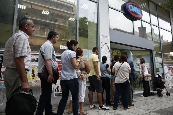 &copy; Reuters.  Taxa desemprego Grécia estável em Dezembro, mas é a mais alta da Zona Euro
