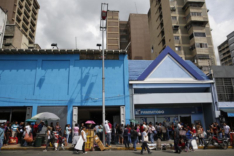 &copy; Reuters.  Sanciones de EEUU podrían ser la bendición que buscaba venezolano Maduro