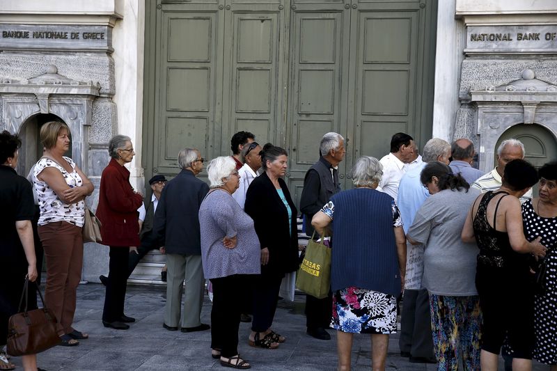 &copy; Reuters.  Copper slumps on Greek 'No' vote 