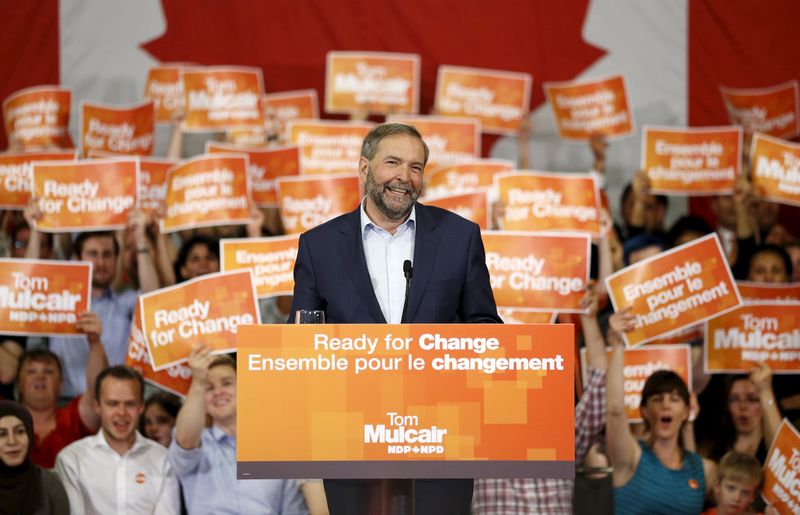 &copy; Reuters.  UPDATE 1-Canada opposition NDP blasts rival in bid to regain lost ground