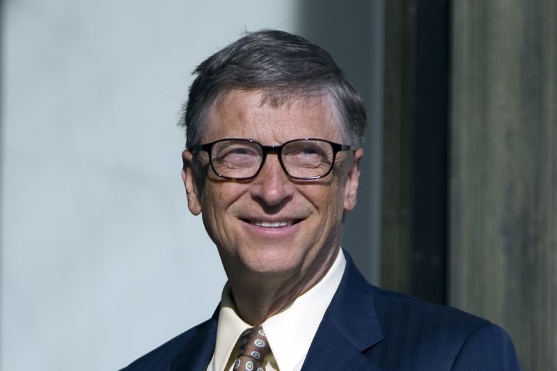 Гейтс озвучил возможные сроки снижения смертности от COVID