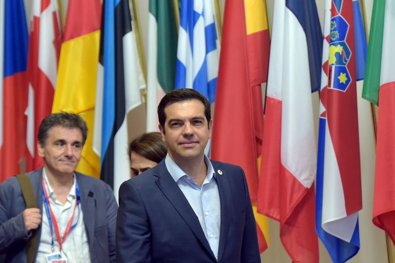 &copy; Reuters.  Pesquisas mostram que liderança do Syriza encolheu, enquanto Tsipras busca novo mandato